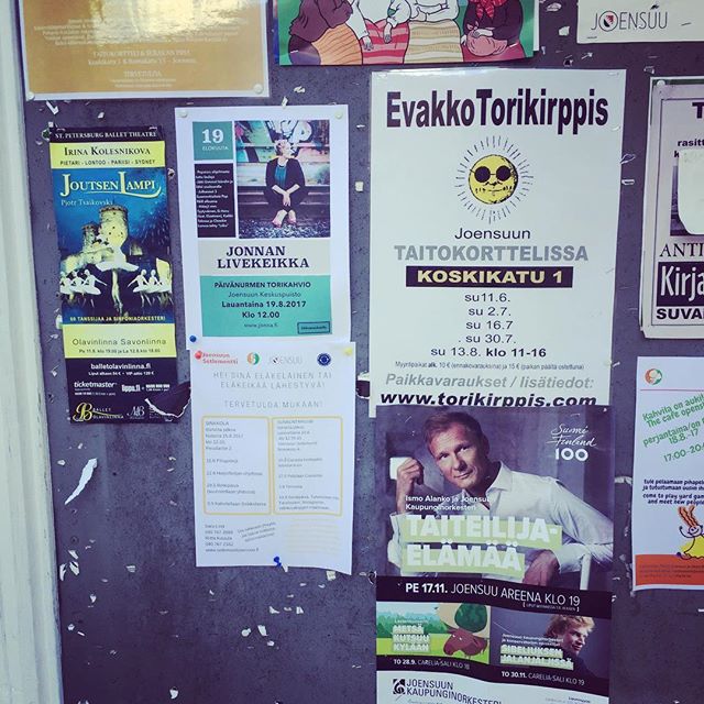 I spotted a poster of my gig in town. My dad has been the best promoter! Can't wait for Saturday!! Link to the event in the bio. #gig #performance #singer #singersongwriter #indiemusic #indieartist #popmusic #indiepop #acoustic #livemusic #joensuu #finland #dad #bestdad #promotion #poster #bulletinboard #keikka #akustinen #suomipop #laulaja #jonna #kaikkitalossa #eiheru #tyytyväinen